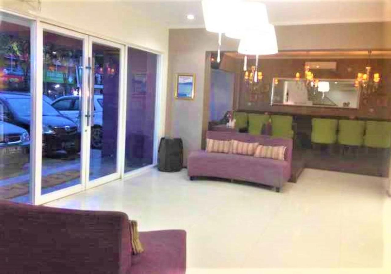 Hotel Segiri Samarinda Exterior foto