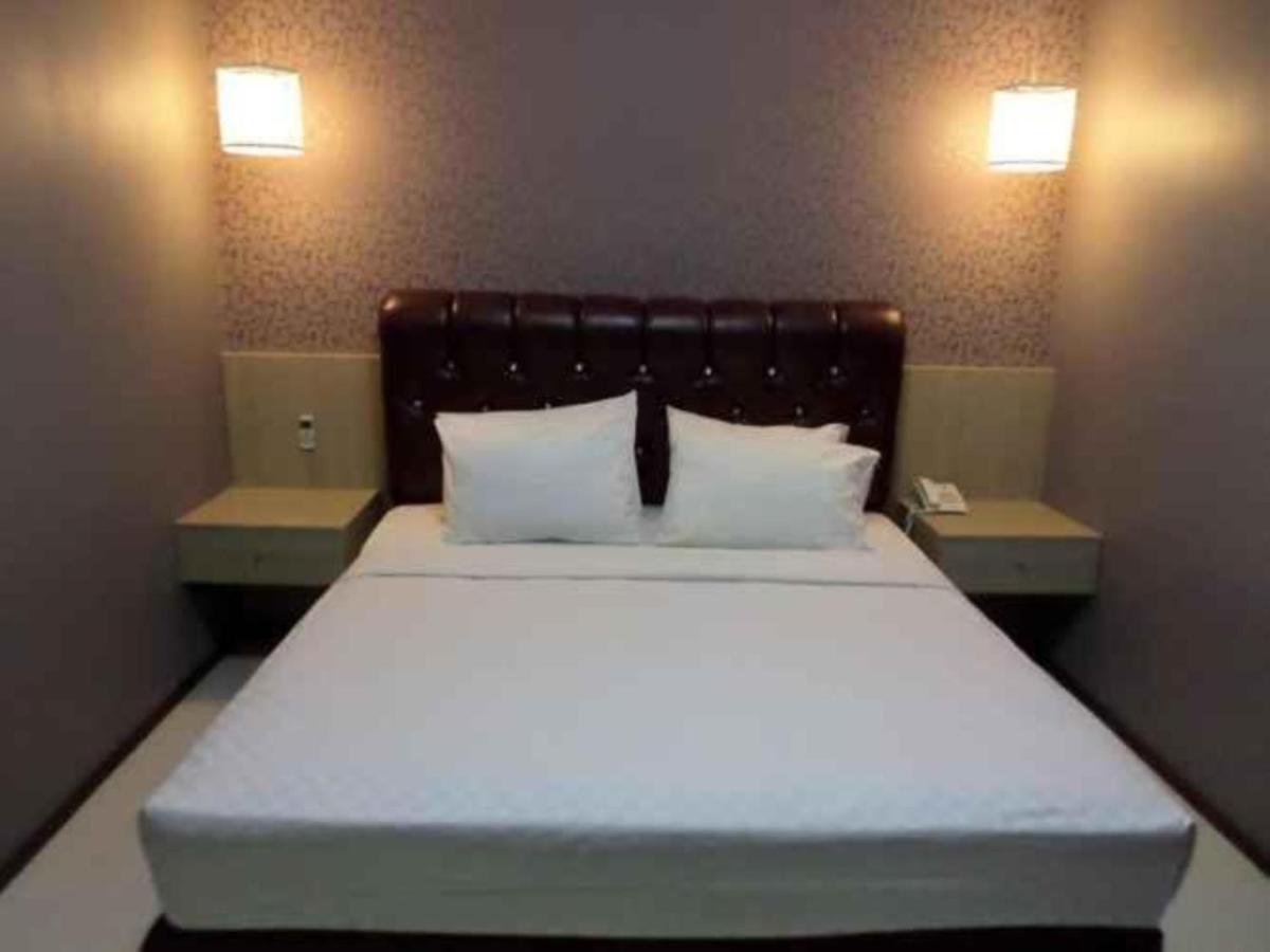 Hotel Segiri Samarinda Exterior foto